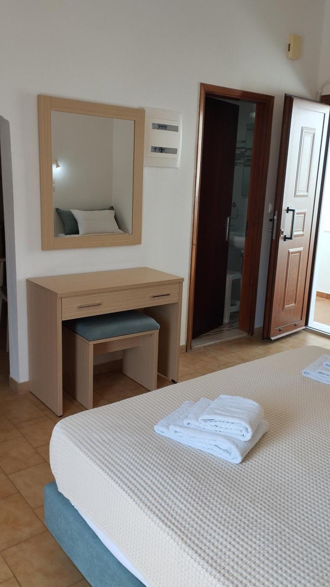 Maria Apartments Pefki エクステリア 写真
