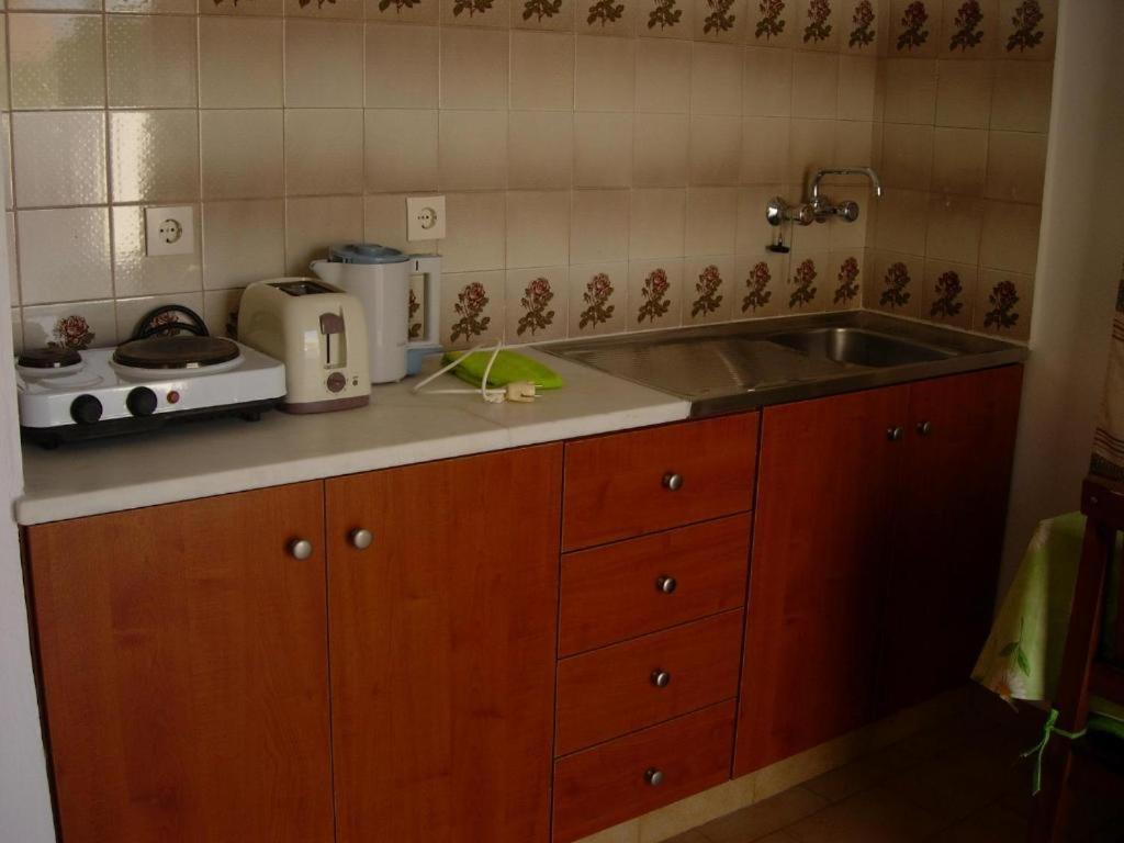 Maria Apartments Pefki エクステリア 写真